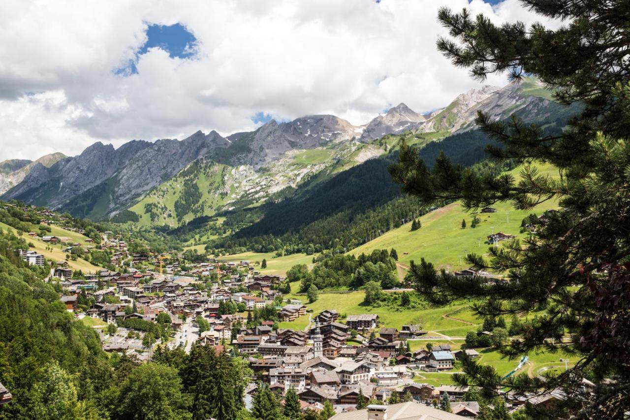 Hotel Alpen Roc ลาคลูซาซ์ ภายนอก รูปภาพ