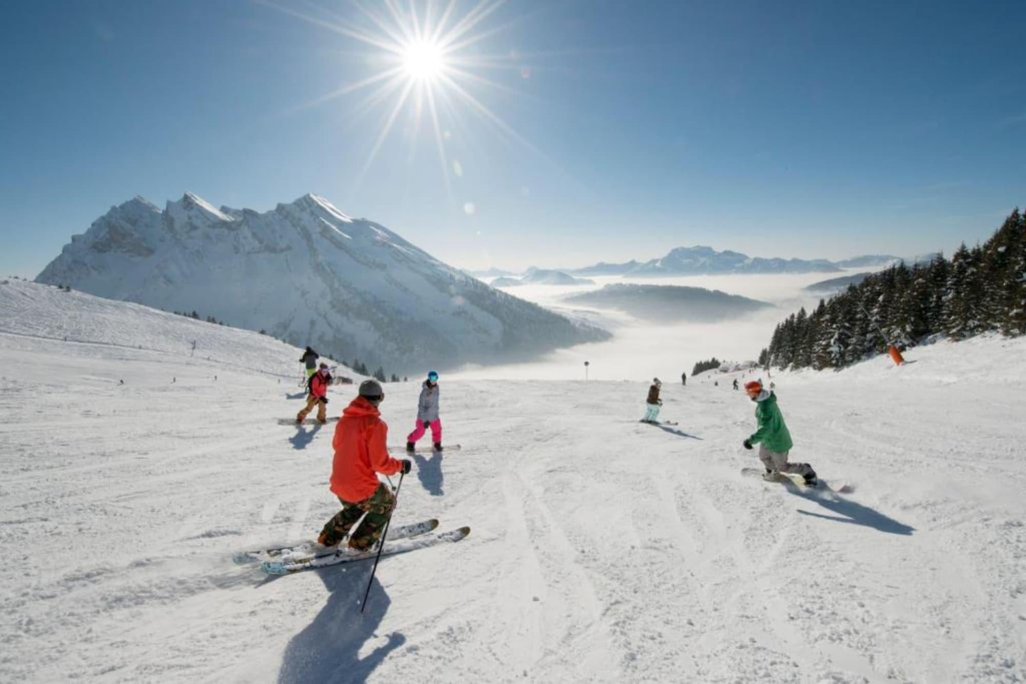 Hotel Alpen Roc ลาคลูซาซ์ ภายนอก รูปภาพ